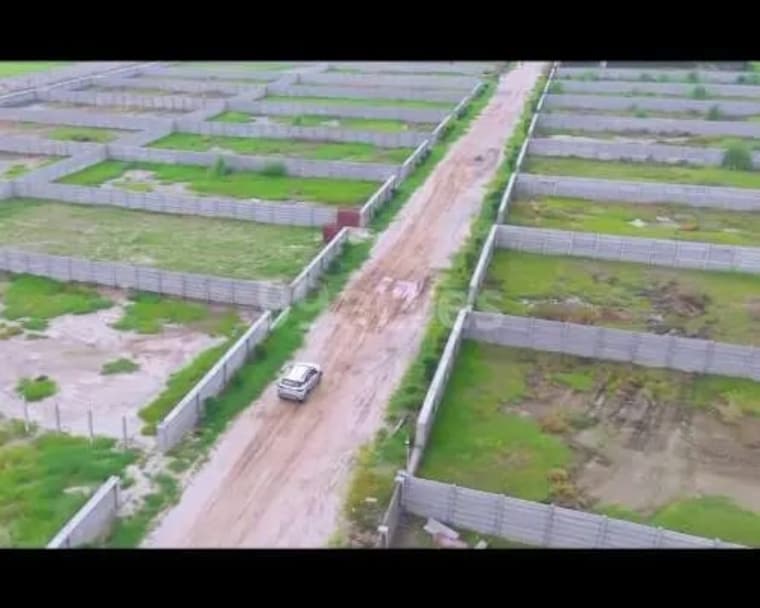 Garden, gadpuri Commercial Land 2000 Sq.Yd. In Gadpuri Palwal 8840860