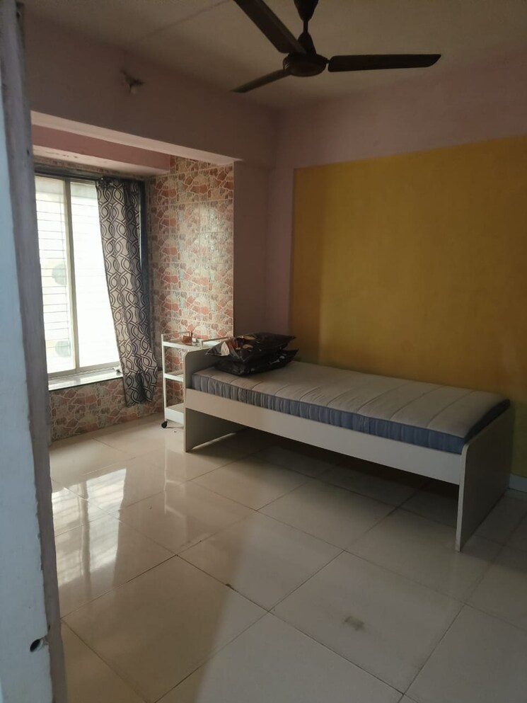 Bedroom, gurukripa-apartment-worli 1 Bedroom 450 Sq.Ft. Apartment In Worli Mumbai 8840898