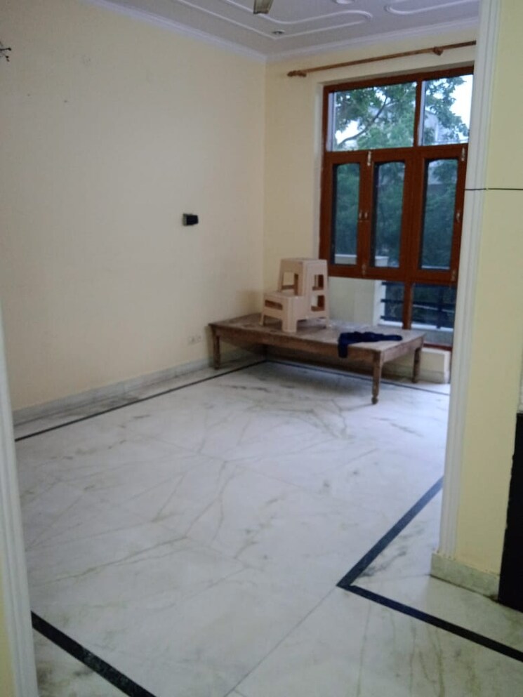 Room, rwa-apartments-sector-47 2 Bedroom 112 Sq.Mt. Builder Floor In Sector 47 Noida 8840916