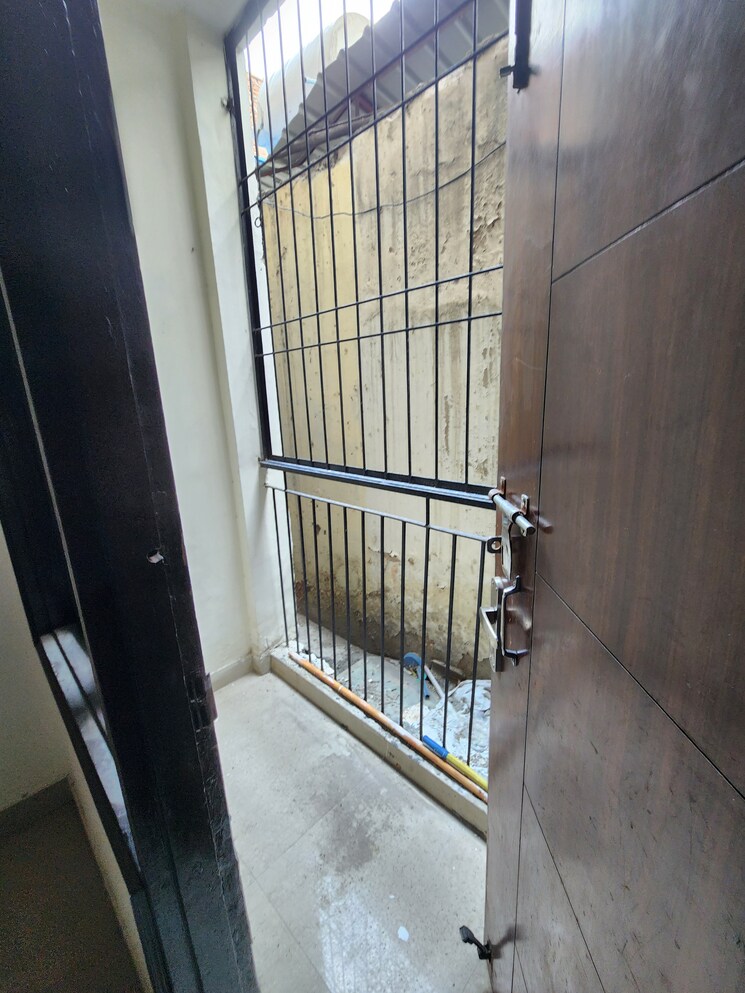 undefined, chattarpur 3 Bedroom 1200 Sq.Ft. Builder Floor In Chattarpur Delhi 8840931