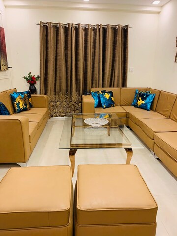 Team Area in 2.5 BHK Apartment at Himalaya Pride, Tech Zone 4 Greater Noida – for Sale