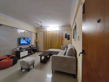 Team Area in 2 BHK Apartment at MC Sarovar, Kr Puram – for Sale