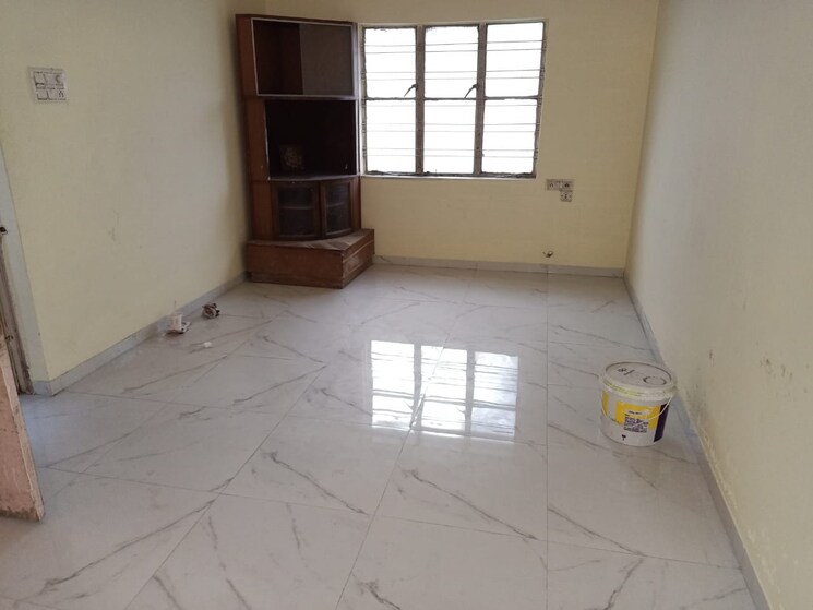 Room, satellite 2 Bedroom 1250 Sq.Ft. Apartment In Satellite Ahmedabad 8805473