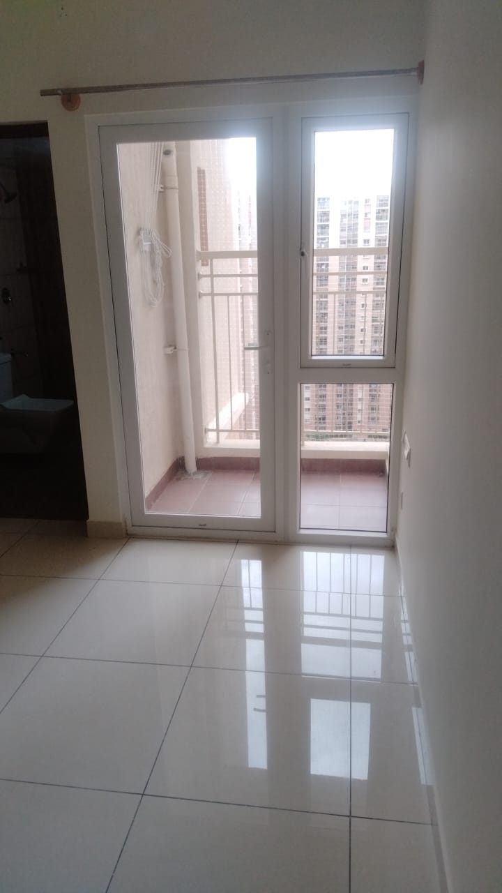 3 BHK 1277 Sq.Ft. Apartment in Prestige Finsbury Park Regent