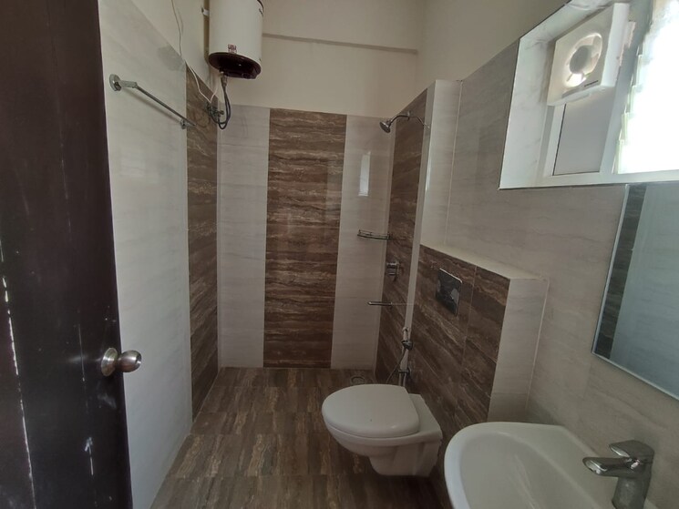Bathroom, rk-cpr-bella-vista 4 Bedroom 4000 Sq.Ft. Villa In Nallagandla Hyderabad 8840949