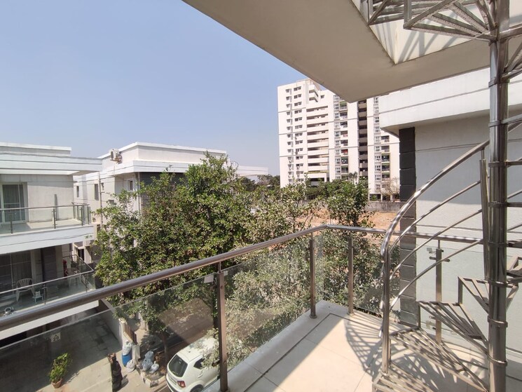Balcony, rk-cpr-bella-vista 4 Bedroom 4000 Sq.Ft. Villa In Nallagandla Hyderabad 8840949