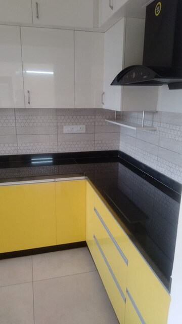 Kitchen in 3 BHK Apartment at Prestige Finsbury Park Regent, Bagaluru – for Rent