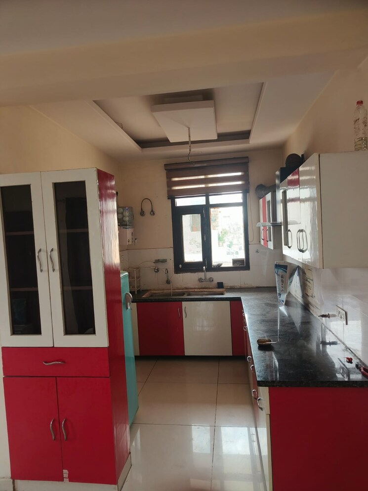Kitchen, ambala highway 3 Bedroom 1250 Sq.Ft. Builder Floor In Ambala Highway Zirakpur 8840991