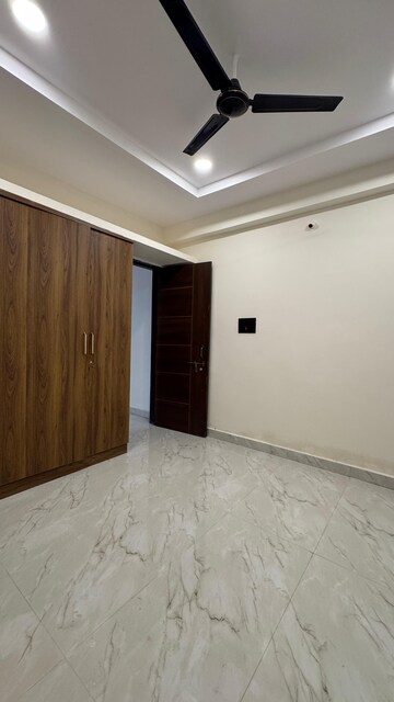 Room in 1 BHK Apartment at Kondapur – for Rent