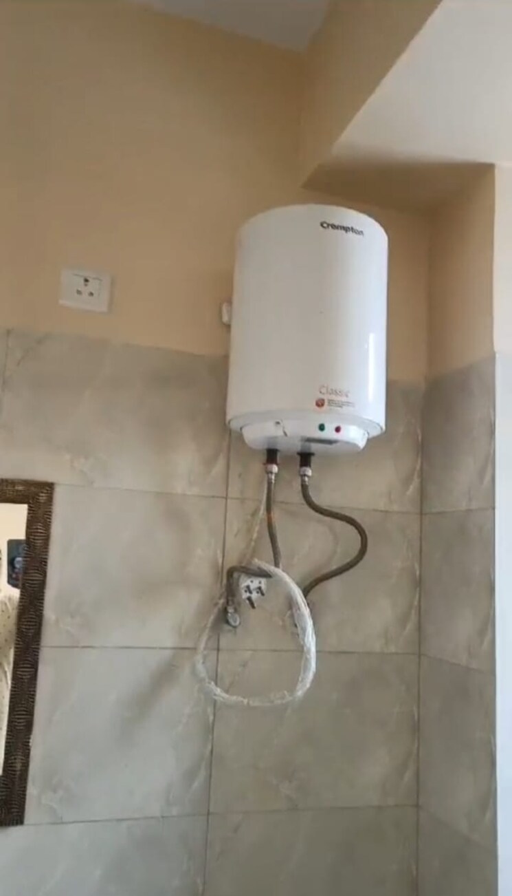 Bathroom, wave-executive-floors 2 Bedroom 900 Sq.Ft. Apartment In Wave City Ghaziabad 8841025