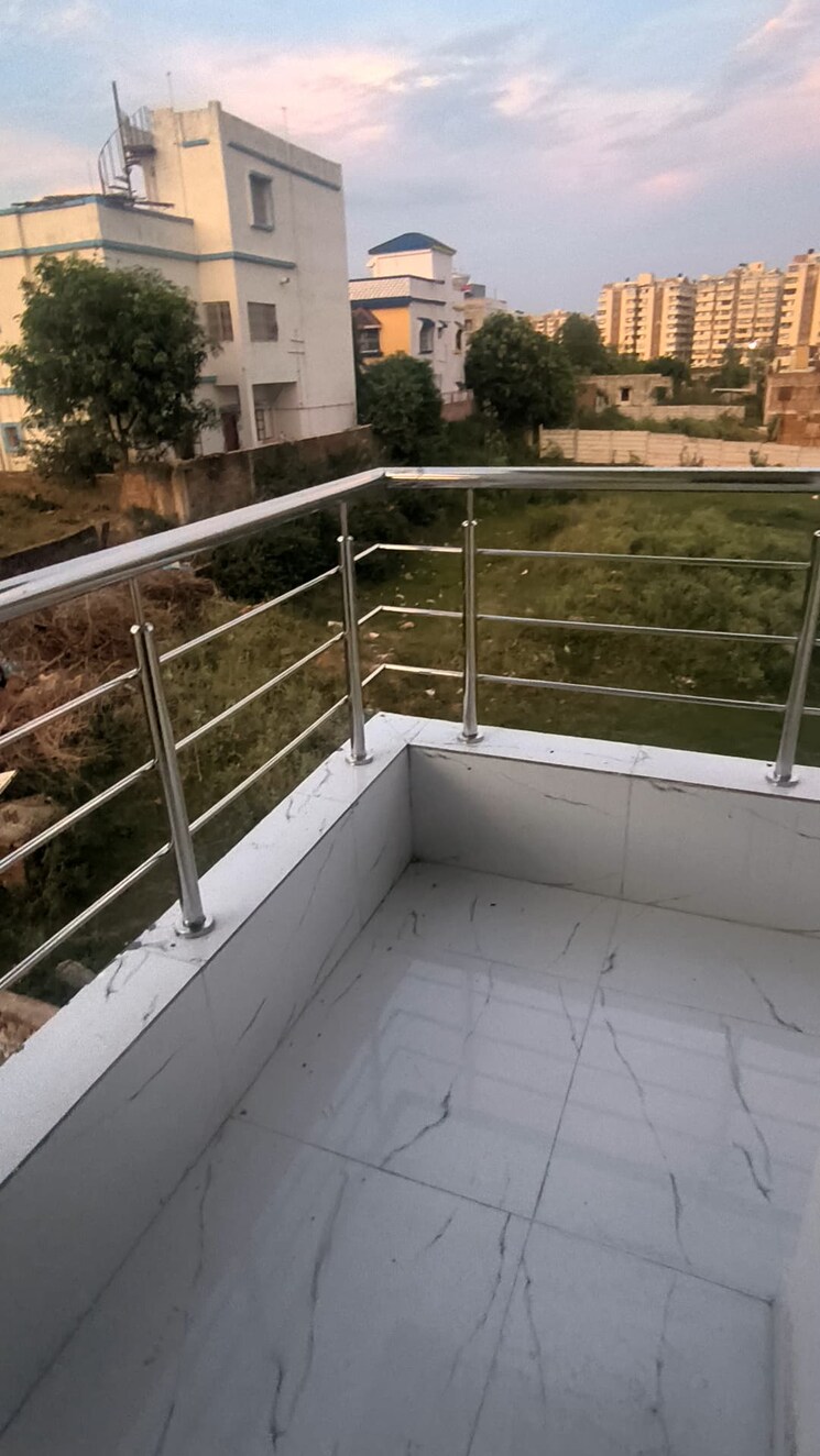 Balcony, pundag 3 Bedroom 1617 Sq.Ft. Apartment In Pundag Ranchi 8841018