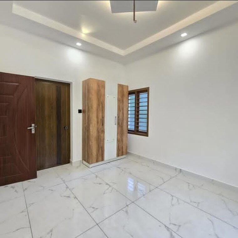 Bedroom, sector 30 3.5 Bedroom 3150 Sq.Ft. Builder Floor In Sector 30 Faridabad 8841075