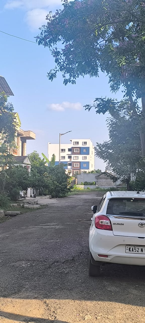 Plot For Sale in Apna Aangan