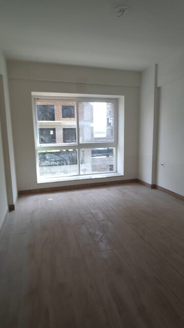Room in 3 BHK Apartment at Bariatu – for Sale