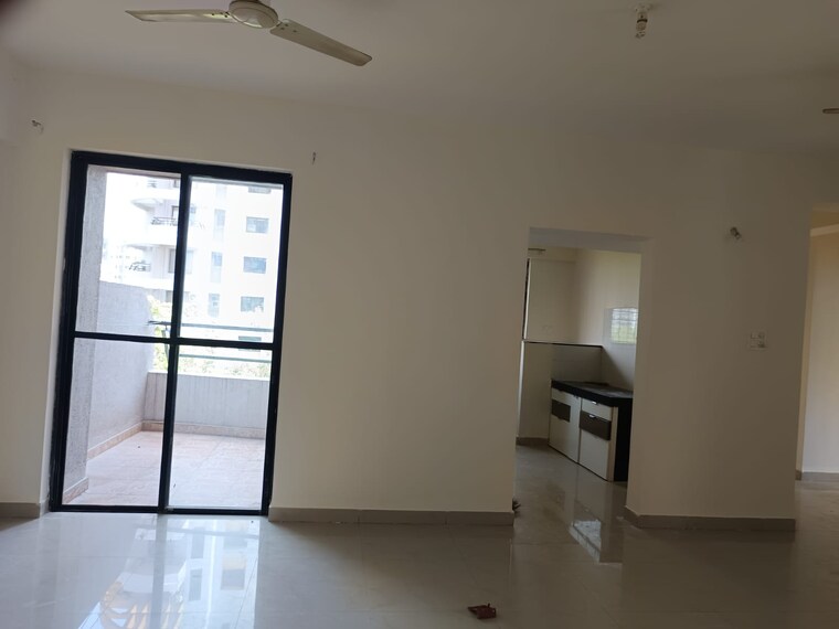 Room, mont-vert-tropez 2 Bedroom 960 Sq.Ft. Apartment In Wakad Pune 8841111