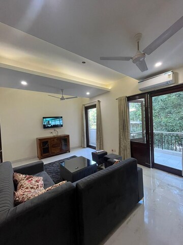 Bedroom in 3 BHK Builder Floor at Ansal Sushant Apartments, Sushant Lok I – for Rent