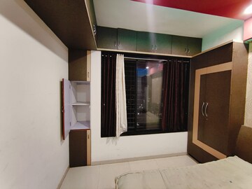Room in 3 BHK Apartment at Dreams Belle Vue, Bavdhan – for Rent