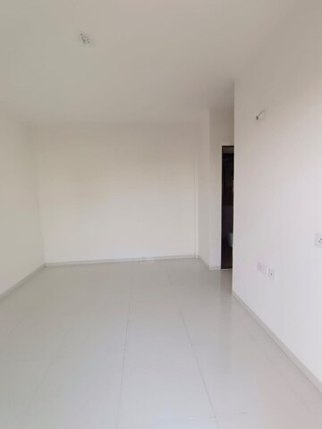 Room in 2 BHK Apartment at MSR Seasons, Chinchwad – for Sale