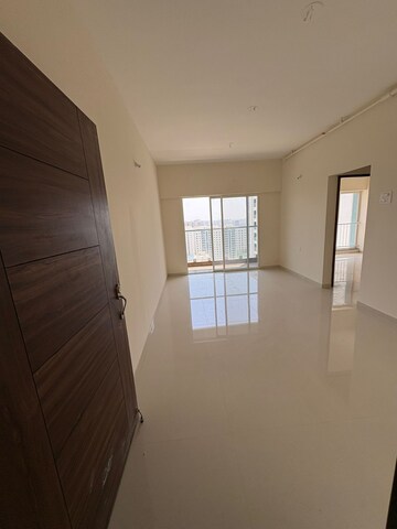 Room in 2 BHK Apartment at Megapolis Serenity, Hinjewadi – for Rent