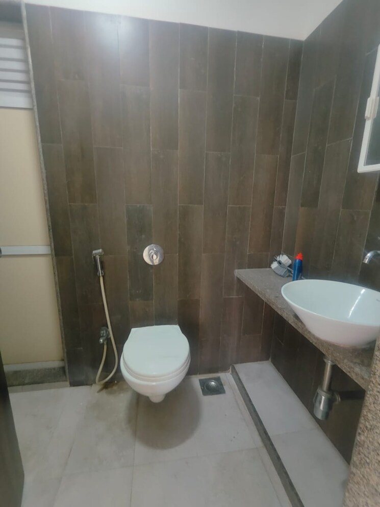 Bathroom, ace-homes 2 Bedroom 950 Sq.Ft. Apartment In Kasarvadavali Thane 8841223