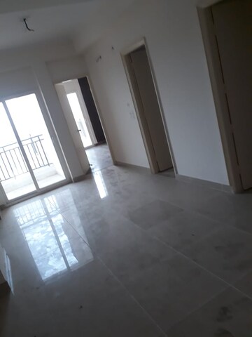 Room in 3 BHK Apartment at Saviour Green Arch, Tech Zone 4 Greater Noida – for Sale