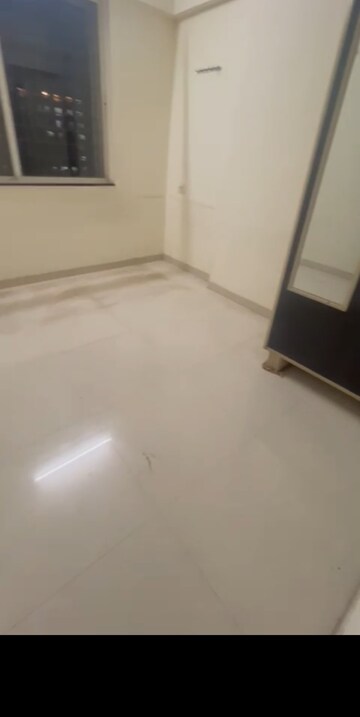 Room in 2.5 BHK Apartment at RK Lunkad Akshay Tower, Wakad – for Rent