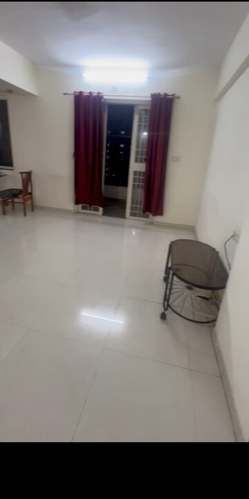 Room in 2.5 BHK Apartment at RK Lunkad Akshay Tower, Wakad – for Rent