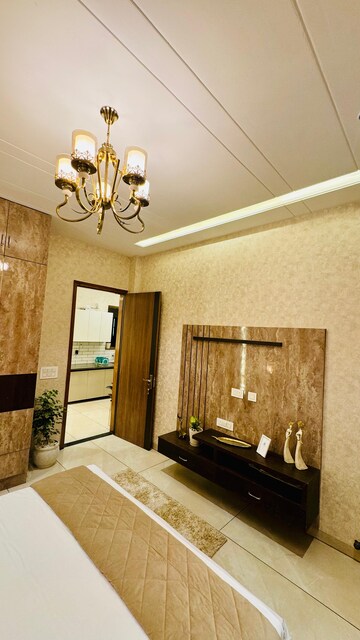 Furnished Amenities in 3 BHK Villa at Sector 124 – for Sale