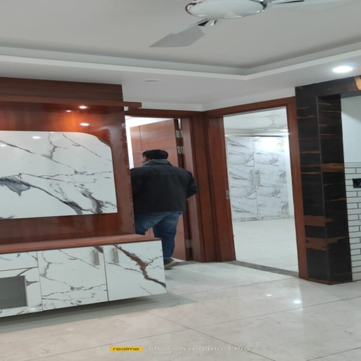 Room, vishwakarma colony 3 Bedroom 910 Sq.Ft. Builder Floor In Vishwakarma Colony Delhi 8841367