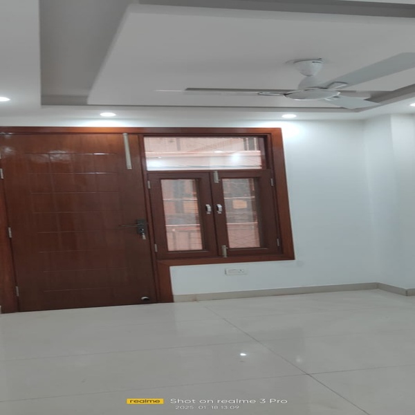 3 BHK Builder Floor For Sale in Vishwakarma Colony