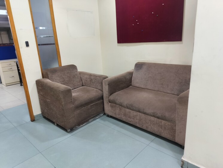 Common Area, sector 16 Commercial Office Space 1200 Sq.Ft. In Sector 16 Noida 8841316