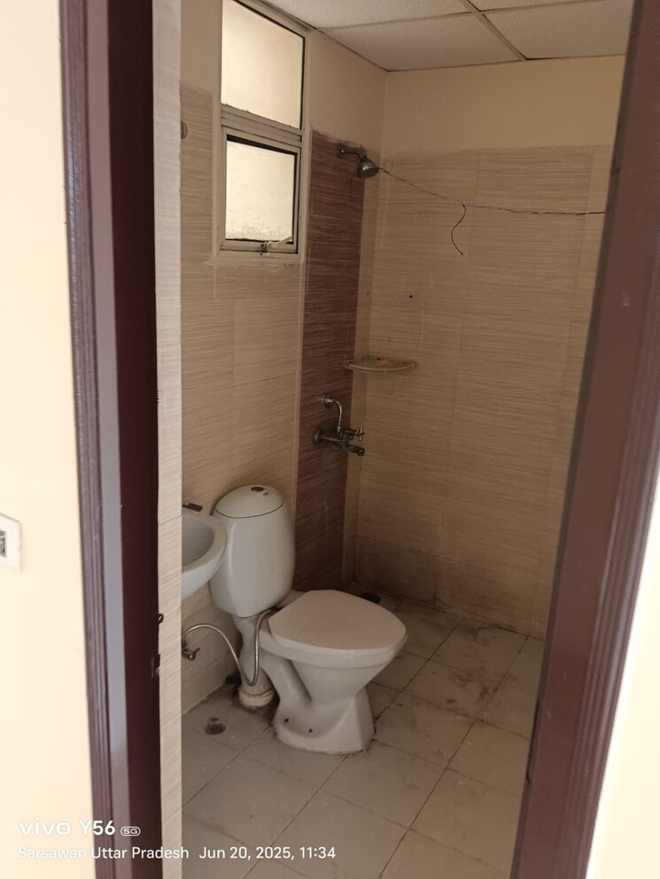 Bathroom, omaxe-residency 2 Bedroom 1250 Sq.Ft. Apartment In Gomti Nagar Lucknow 8841317