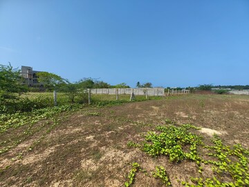  Plot For Sale in Muthukadu