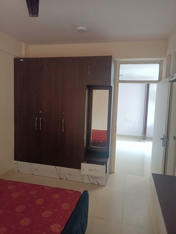 Room in 2 BHK Apartment at Breez Global Heights, Sohna Sector 33 – for Rent