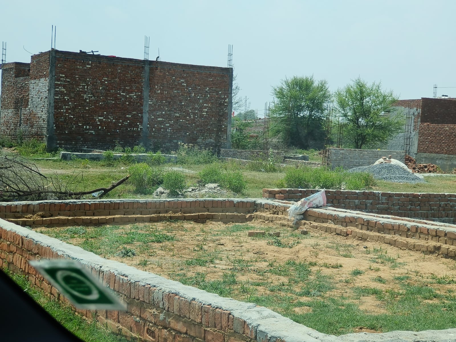 Plot For Sale in Faridabad Central