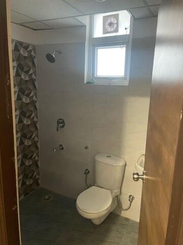 Bathroom in 3 BHK Apartment at GHB Splande, Patiala Road – for Rent