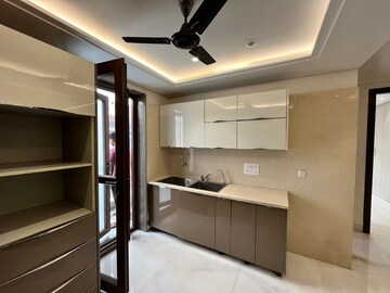 Kitchen in 2 BHK Builder Floor at Subhash Nagar – for Rent