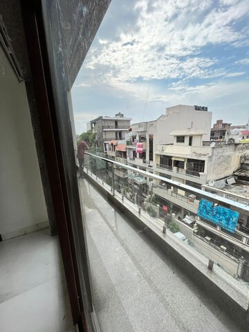 Balcony in 2 BHK Builder Floor at Subhash Nagar – for Rent