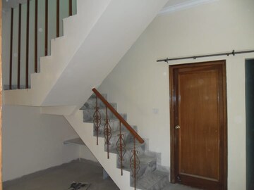 Building Lobby in 3 BHK Villa at Highland Park Chandigarh, Bhabat – for Rent
