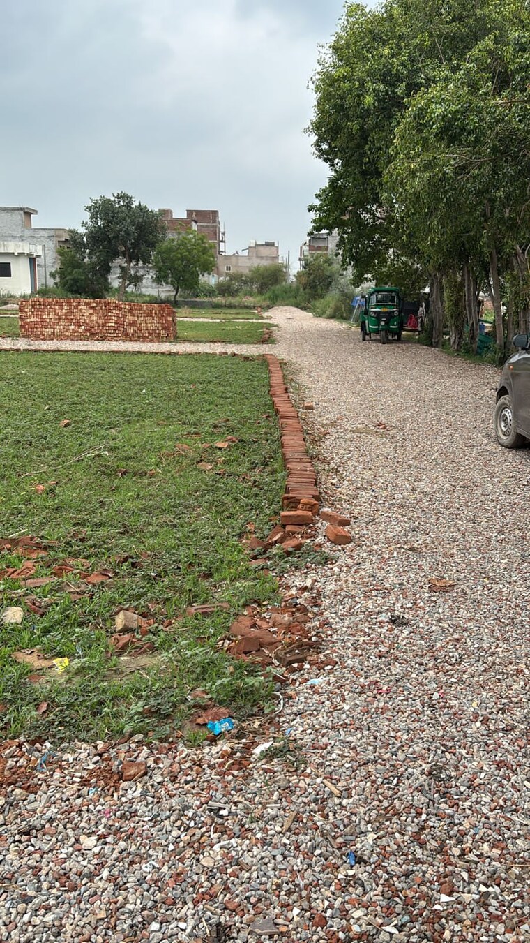 undefined, sector 123  80 Sq.Yd. Plot In Sector 123 Noida 8841461
