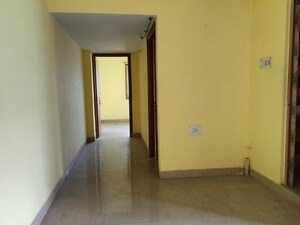 Room in 3 BHK Apartment at Prince Anwar Shah Road – for Sale