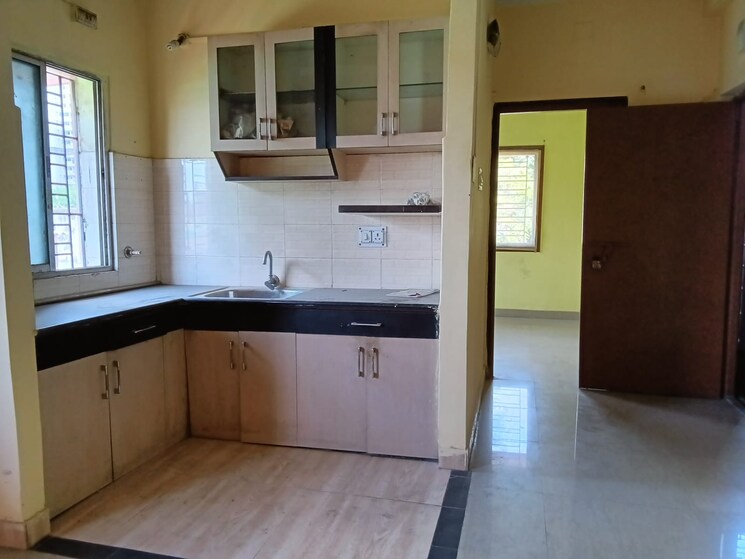 Kitchen, prince anwar shah road 3 Bedroom 1150 Sq.Ft. Apartment In Prince Anwar Shah Road Kolkata 8841435