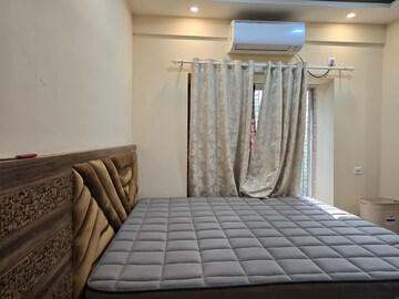 Bedroom in 3 BHK Apartment at Sristi Plaza, Chinar Park – for Rent