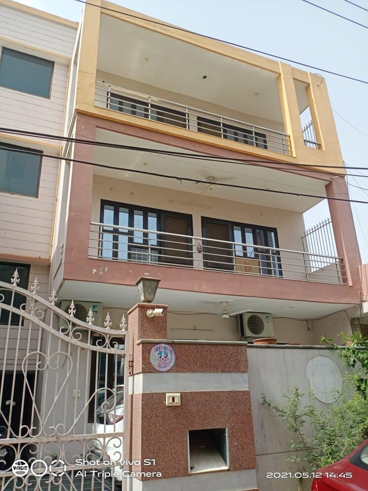 Exterior View, ashoka enclave 6 Bedroom 2100 Sq.Ft. Independent House In Ashoka Enclave Faridabad 8841568