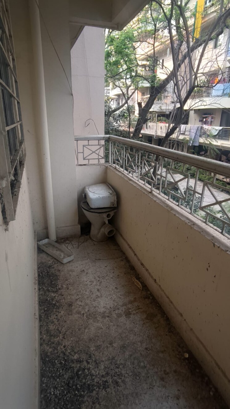 Balcony, ratu road 3 Bedroom 1241 Sq.Ft. Apartment In Ratu Road Ranchi 8841466