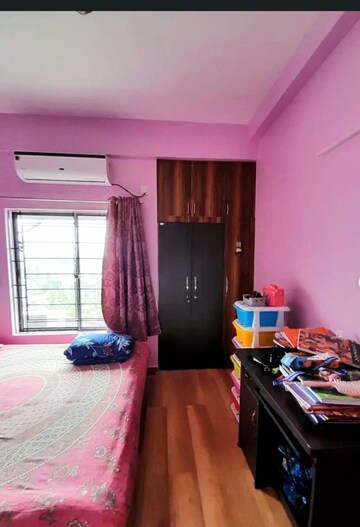 Parking in 3 BHK Apartment at Asha Nagar CHS, Mulund West – for Rent