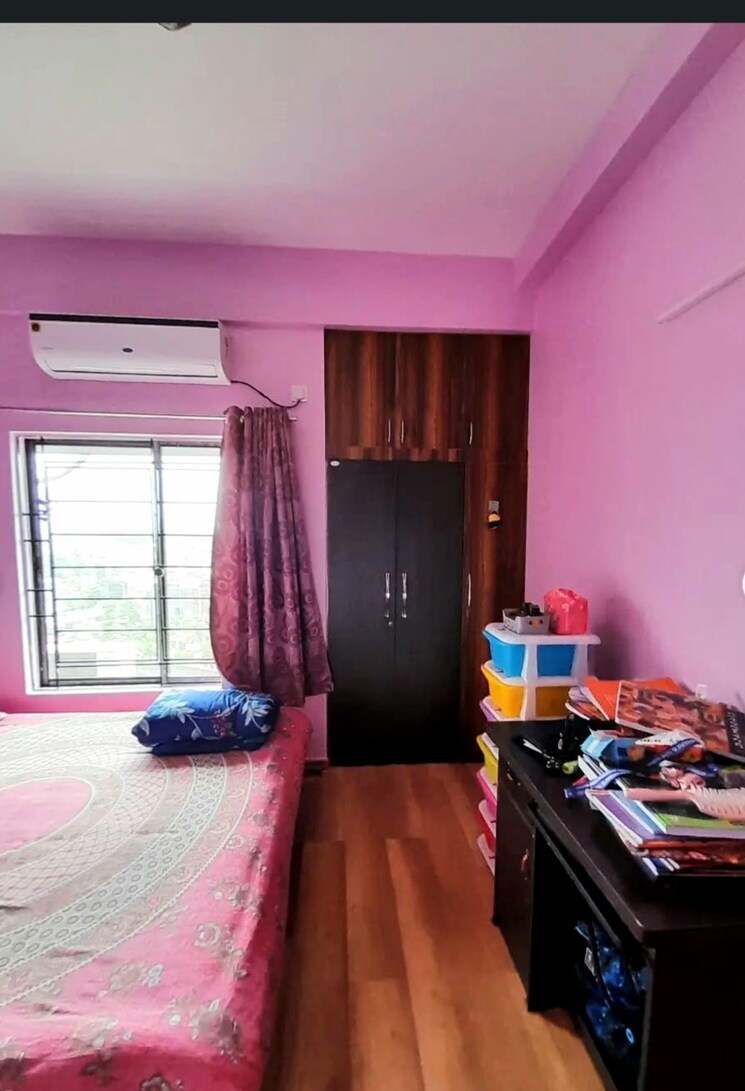  Parking, asha-nagar-chs 3 Bedroom 930 Sq.Ft. Apartment In Mulund West Mumbai 8841667