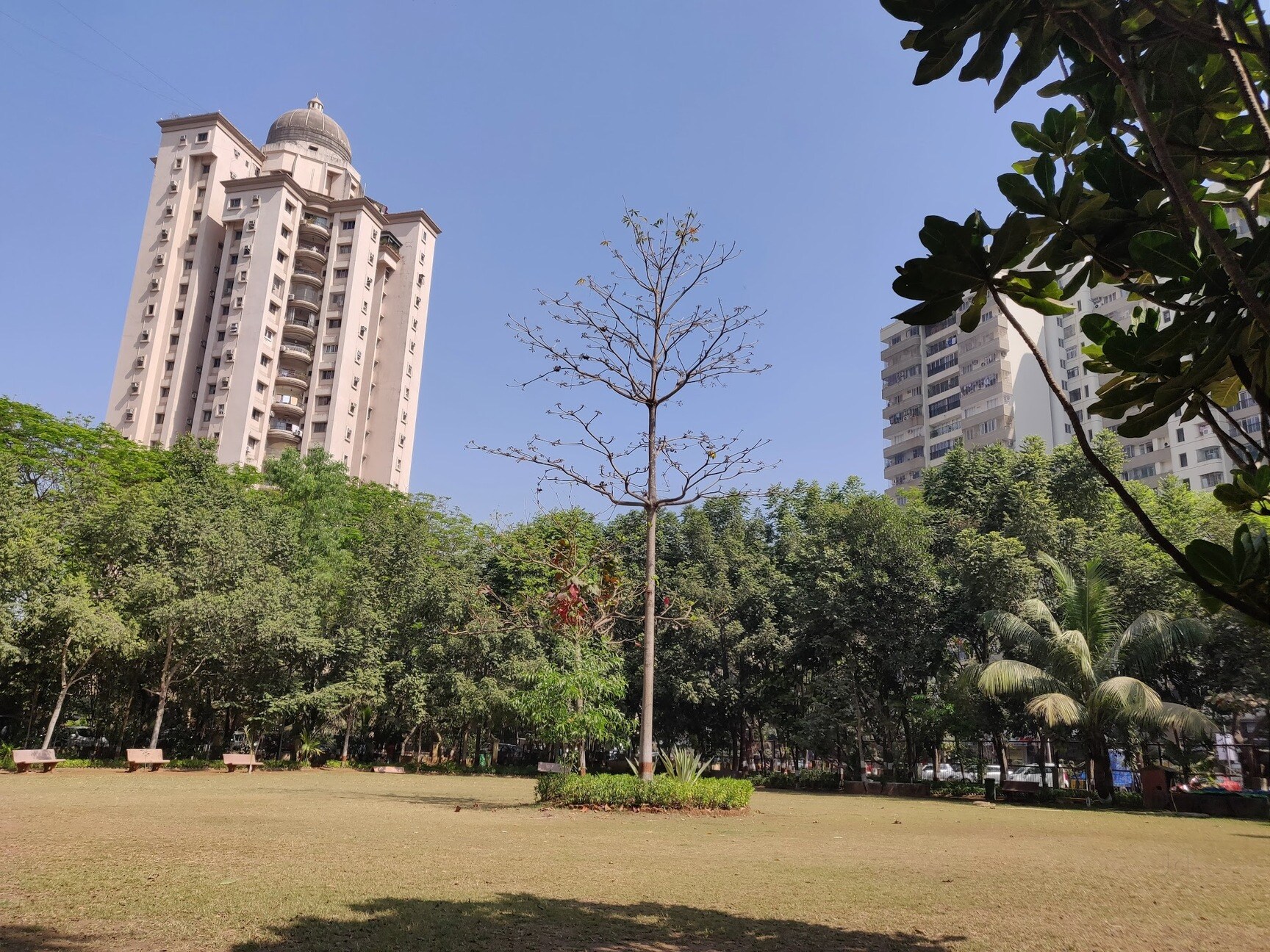 5 BHK + Pooja Room Apartment For Sale in Bredco New Viceroy Park 