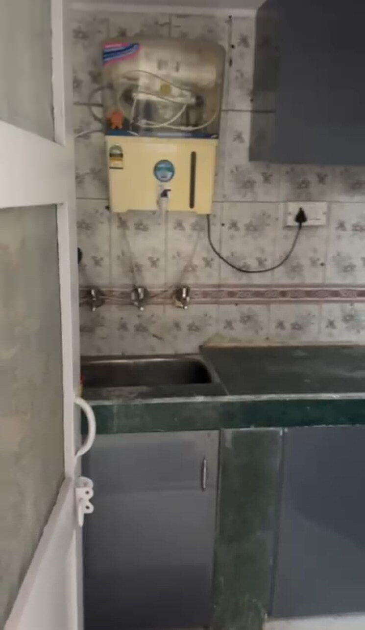 Bathroom, rwa-pocket-r-dilshad-garden 2 Bedroom 1050 Sq.Ft. Apartment In Dilshad Garden Delhi 8841691