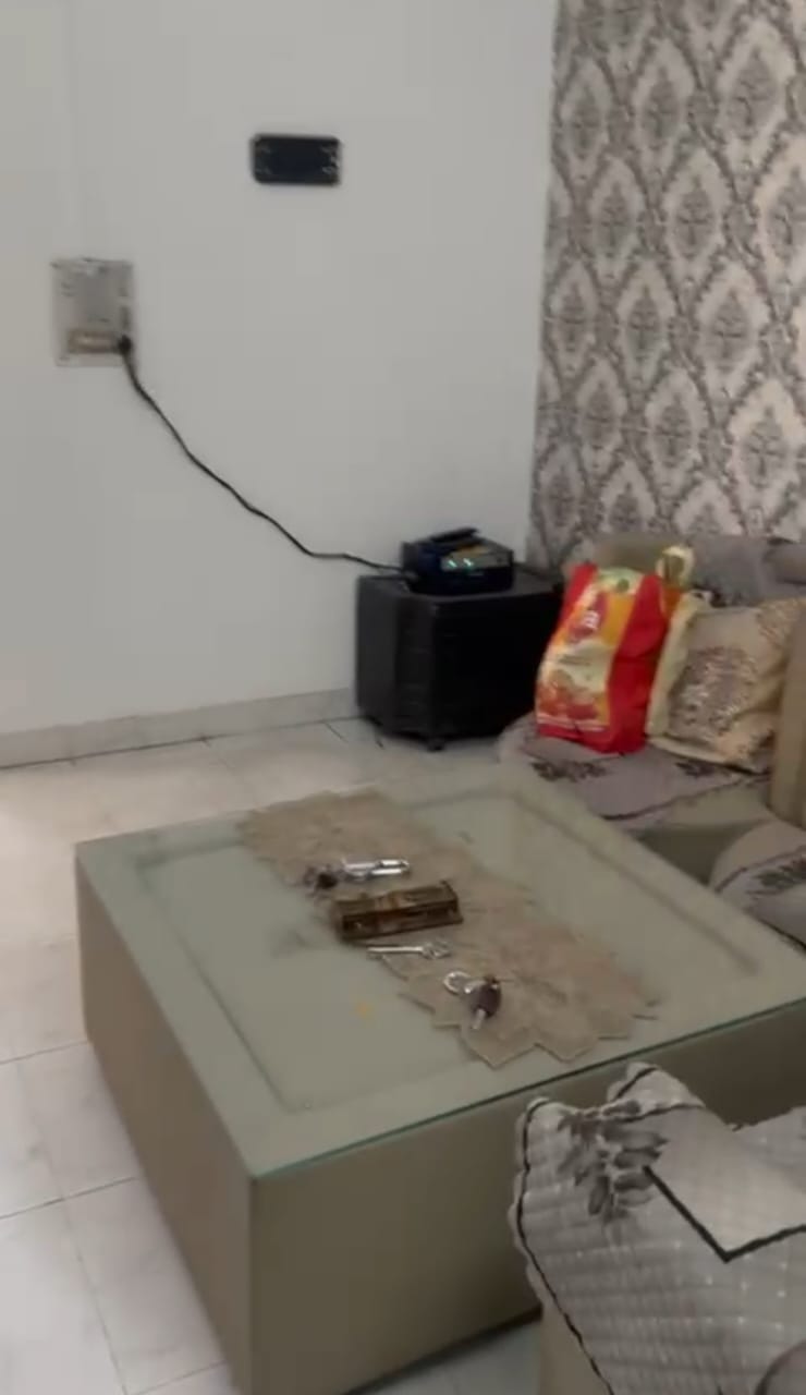 2 BHK Apartment For Rent in RWA Pocket R Dilshad Garden